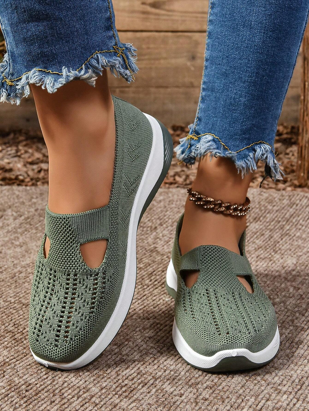 Stella | Womens Slip On Casual Walking Shoes