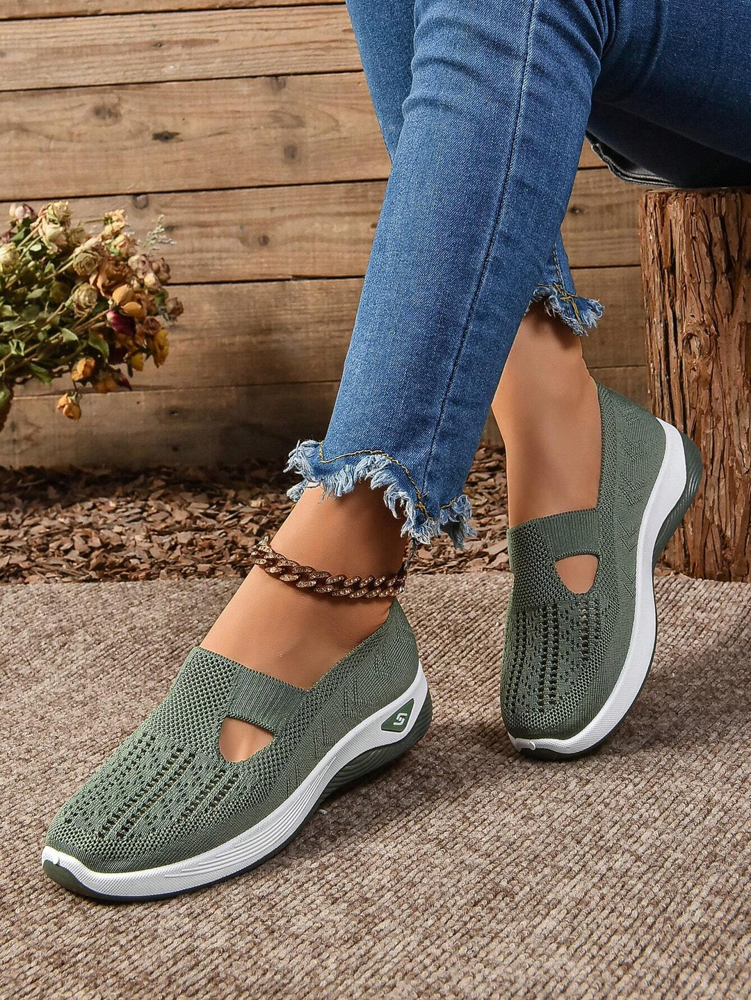 Stella | Womens Slip On Casual Walking Shoes