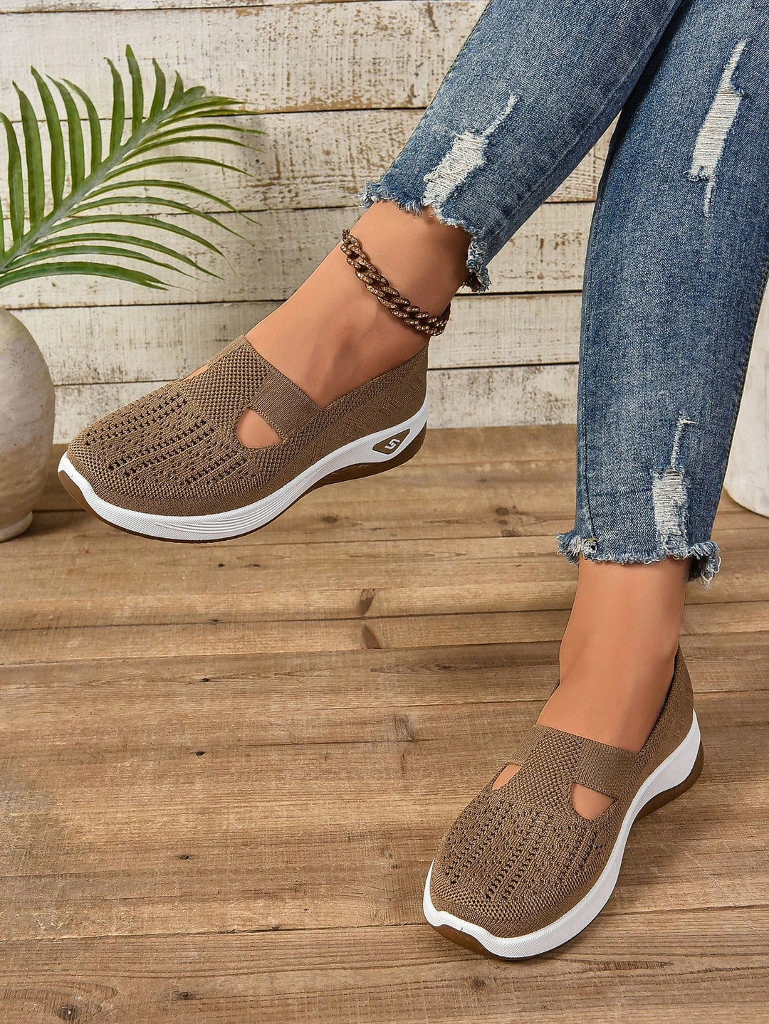 Stella | Womens Slip On Casual Walking Shoes