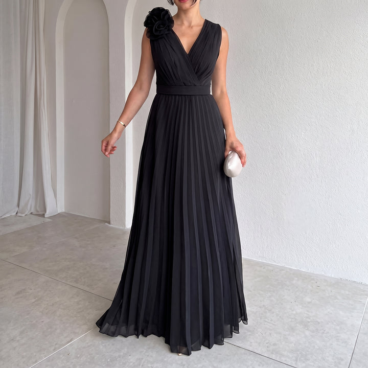 Charlotte | Women's Sleeveless Pleated A-Line Evening Gown Floral Applique