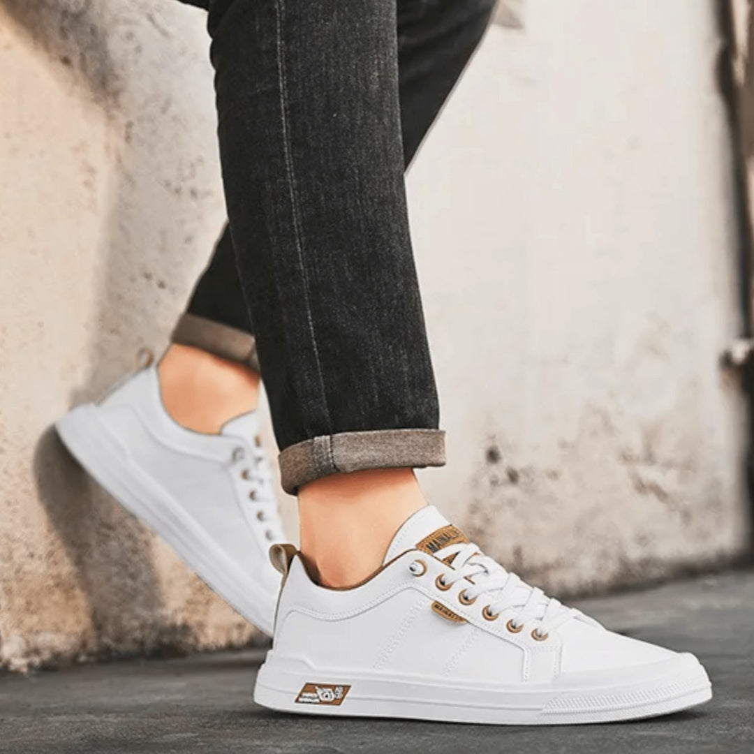 Men's Leather Low-Top Lace-Up Casual Sneakers