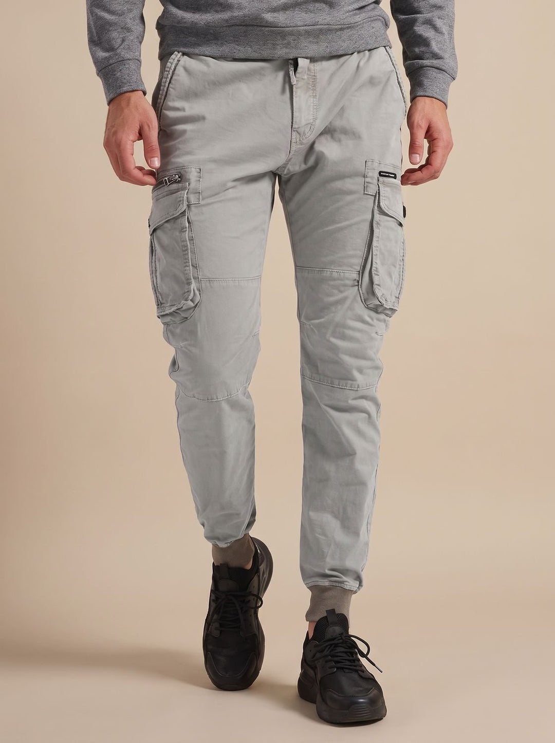 Men's Relaxed-Fit Elastic-Waist Cargo Jogger Pants