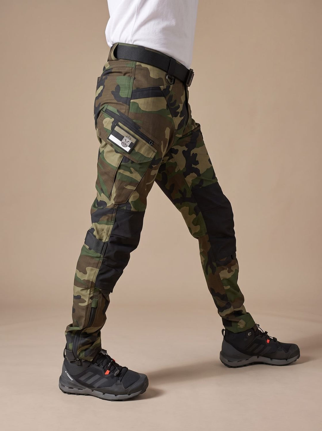Men's Vulcan Waterproof Tactical Cargo Pants Multi-Pocket - Light Camouflage