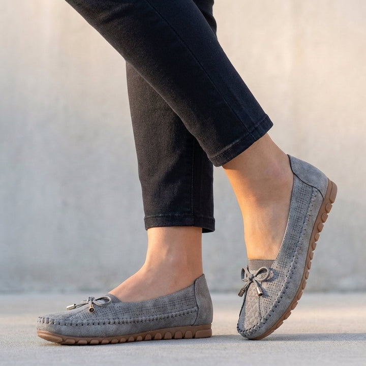 Orthopedic Loafers Women Perforated Bow Slip-On Comfort - Gray