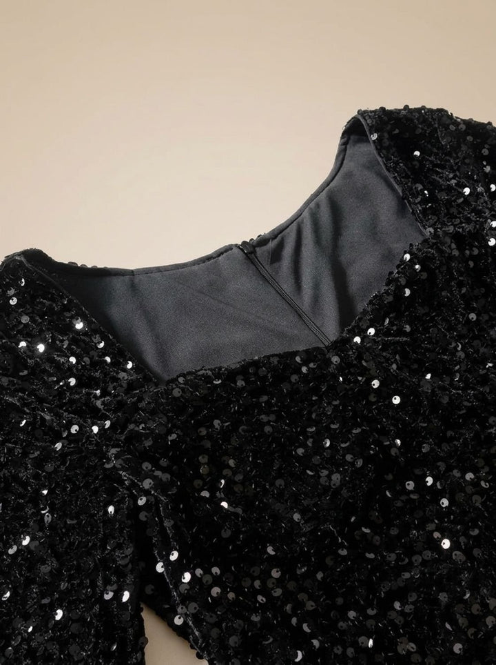 Women's Black Sequin Long-Sleeve Sweetheart Mini Christmas Party Dress