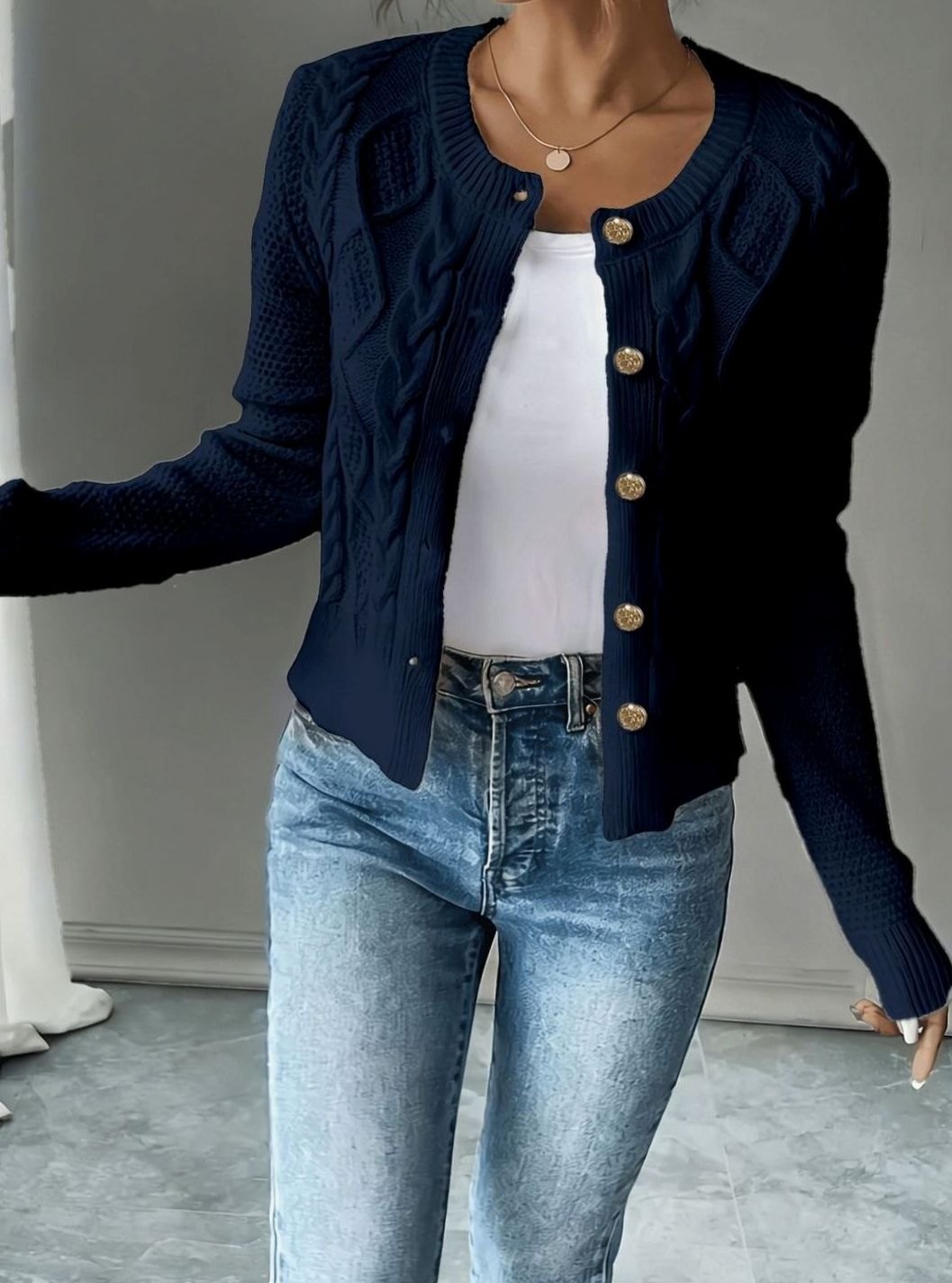 Women's Cable-Knit Gold-Button Cropped Cardigan