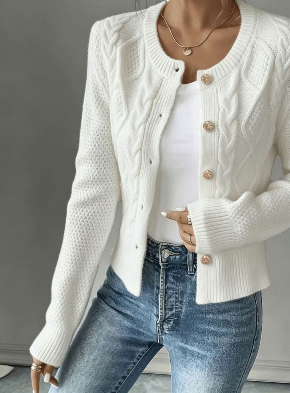 Women's Cable-Knit Gold-Button Cropped Cardigan