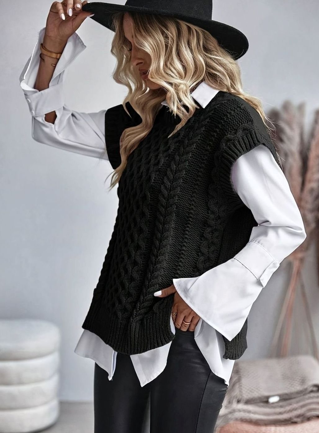 Women's Cable-Knit Relaxed-Fit Pullover Sweater Vest