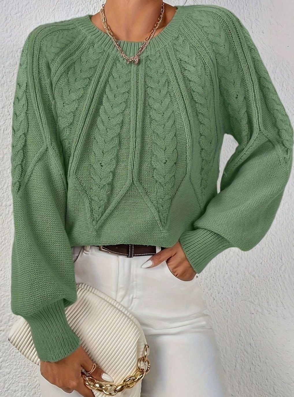 Women's Cable-Knit Round-Neck Raglan Sleeve Sweater