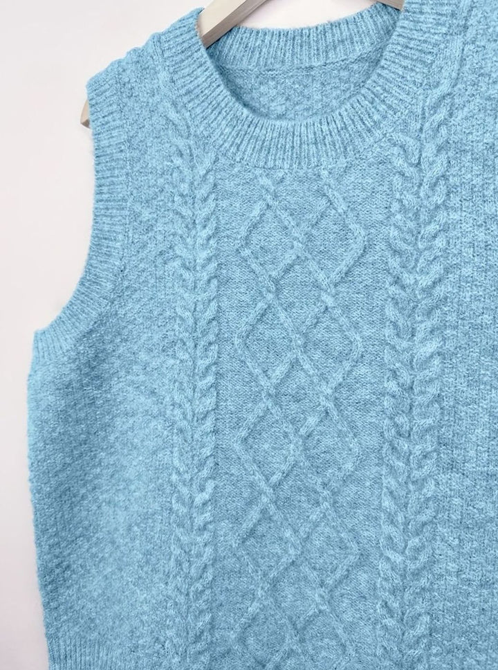 Women's Cable-Knit Sleeveless Pullover Sweater Vest