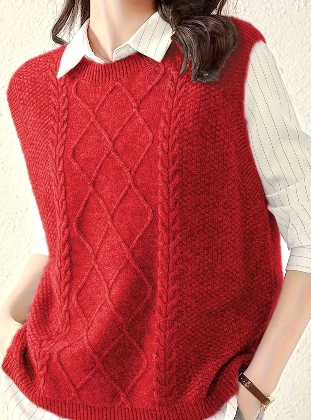 Women's Cable-Knit Sleeveless Pullover Sweater Vest