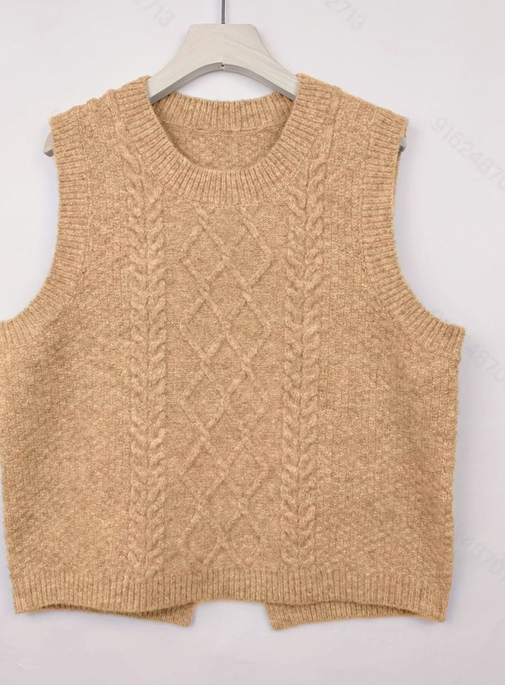 Women's Cable-Knit Sleeveless Pullover Sweater Vest