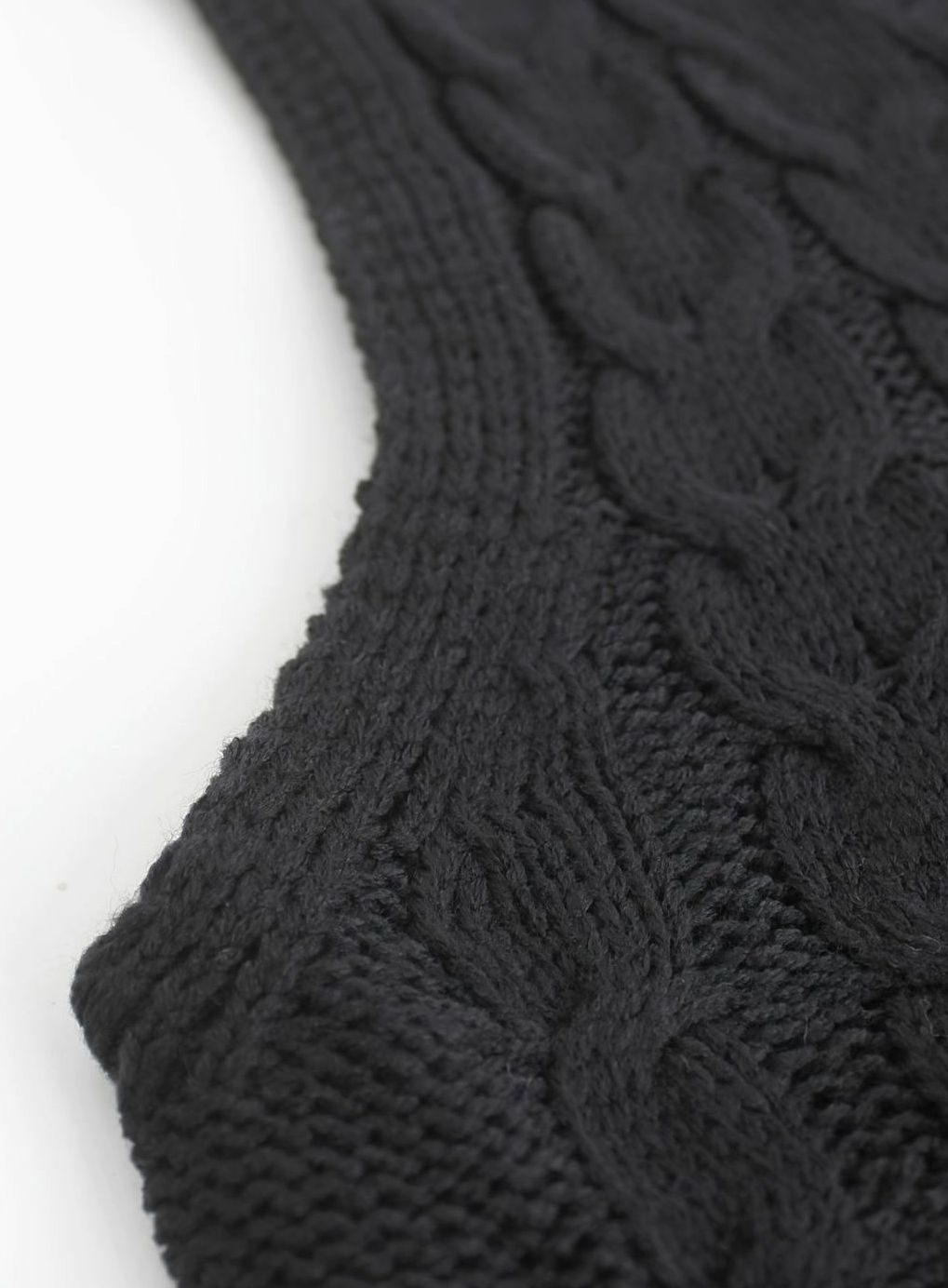 Women's Cable-Knit V-Neck Relaxed-Fit Sweater Vest