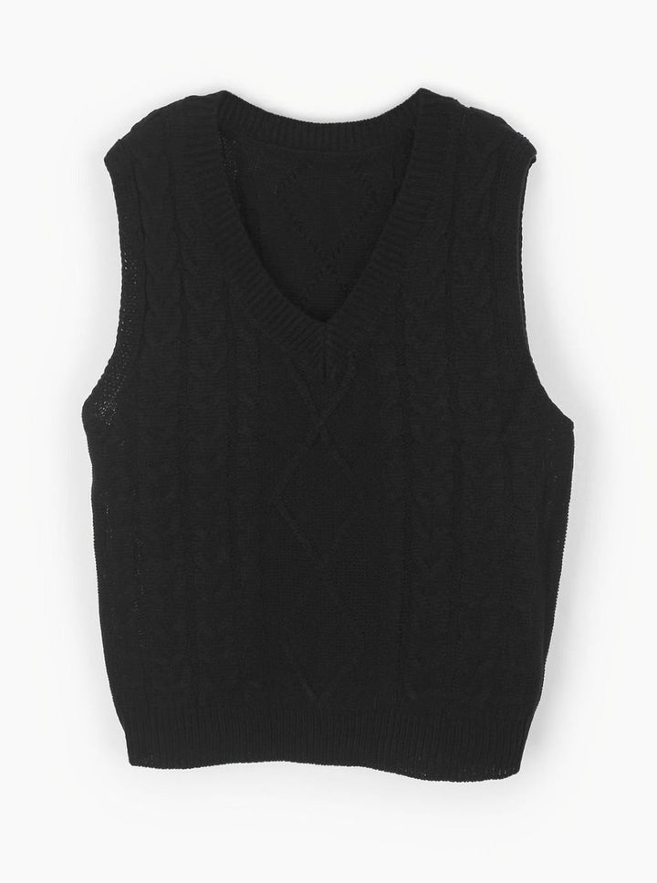 Women's Cable-Knit V-Neck Relaxed-Fit Sweater Vest