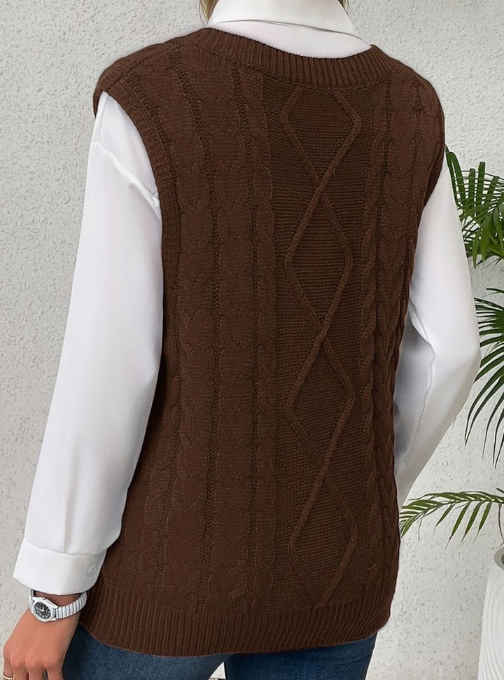 Women's Cable-Knit V-Neck Relaxed-Fit Sweater Vest