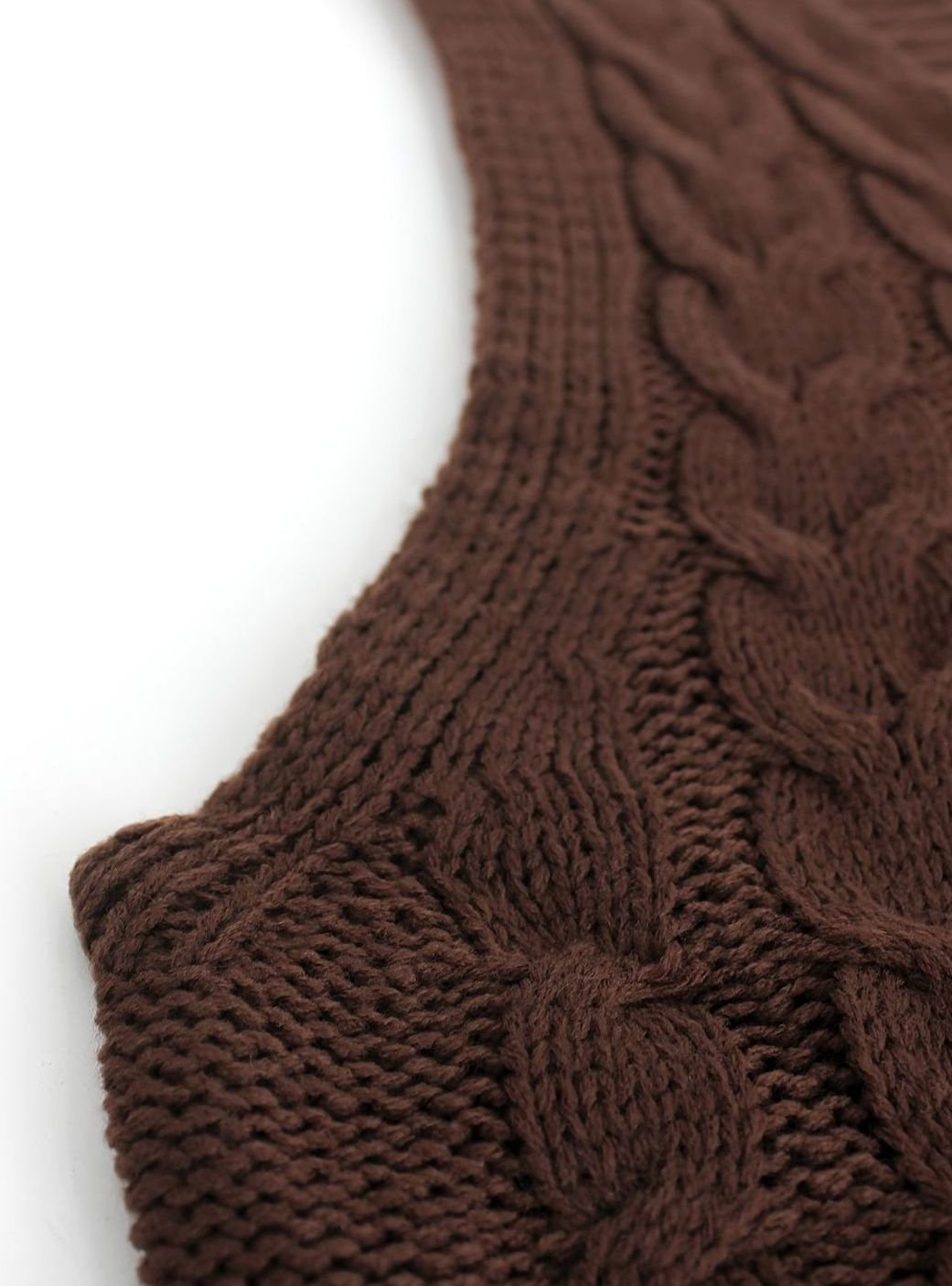 Women's Cable-Knit V-Neck Relaxed-Fit Sweater Vest