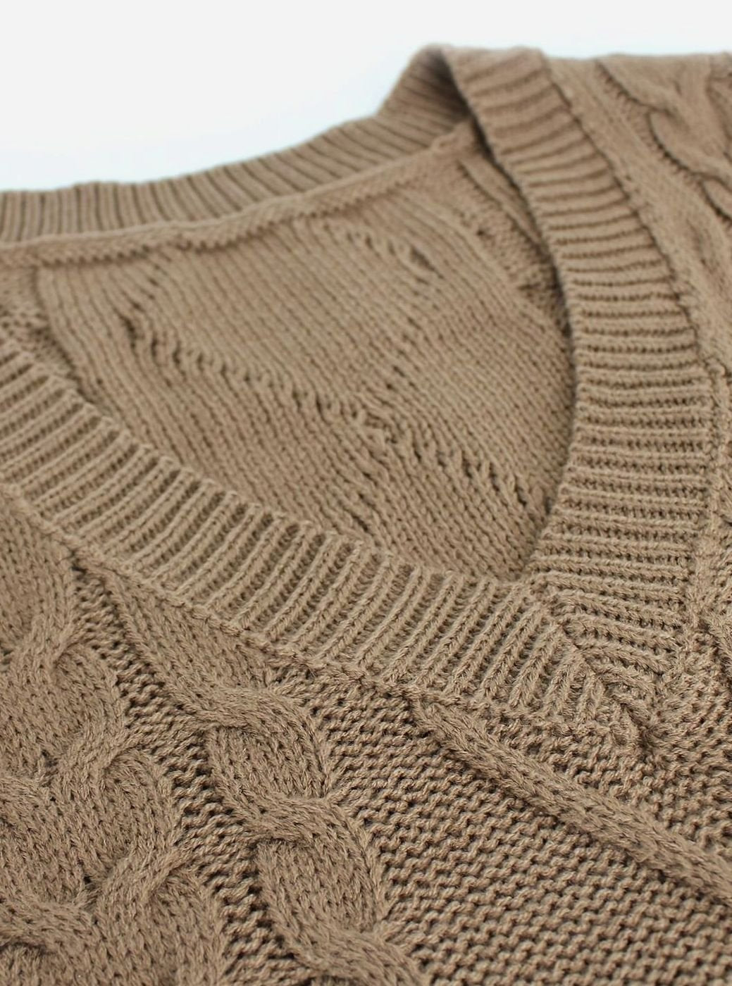 Women's Cable-Knit V-Neck Relaxed-Fit Sweater Vest