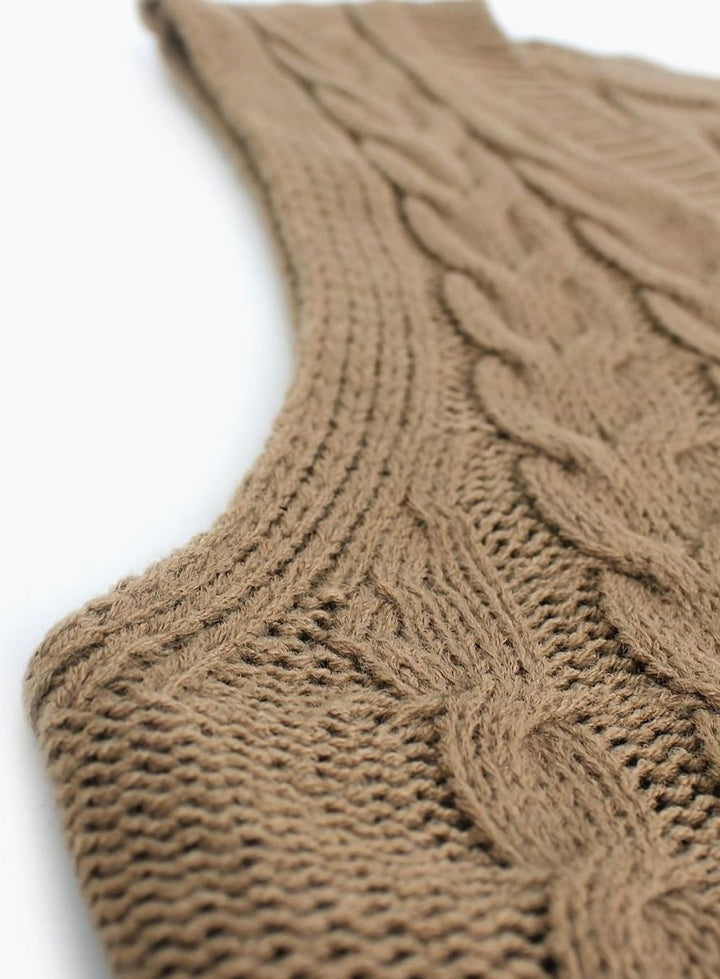 Women's Cable-Knit V-Neck Relaxed-Fit Sweater Vest