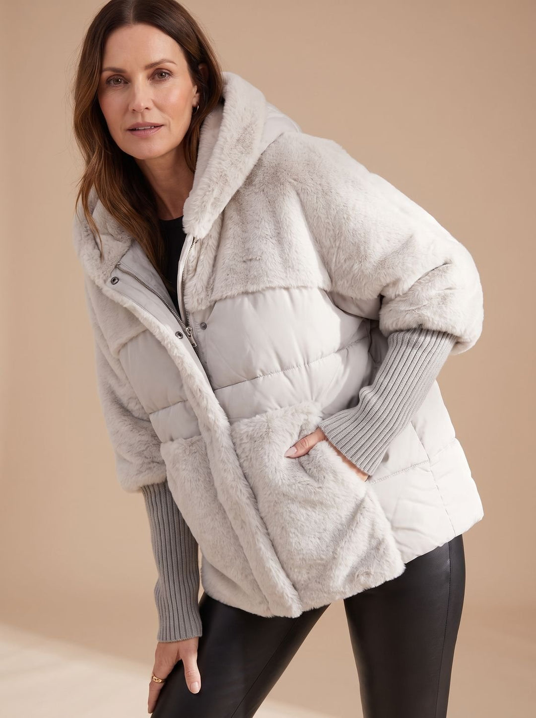 Women's Faux Fur Hooded Quilted Puffer Jacket - Gray