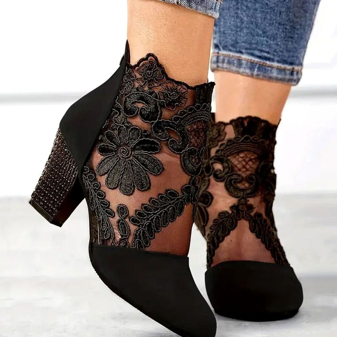 Women's Floral Lace Block-Heel Ankle Boots Heels - Black