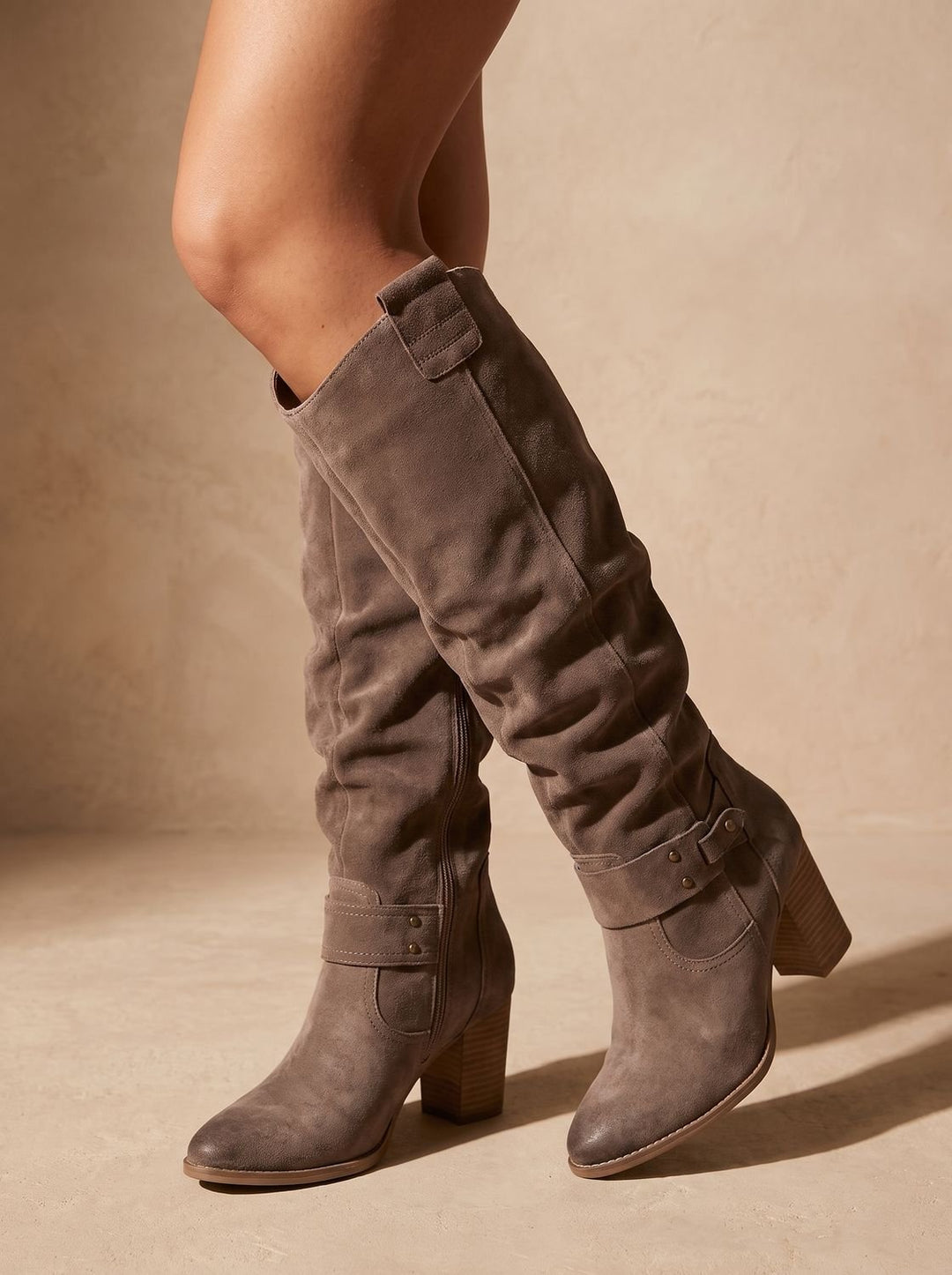 Women's Knee-High Slouch Boots Pointed-Toe Block Heel Pull-On - Taupe