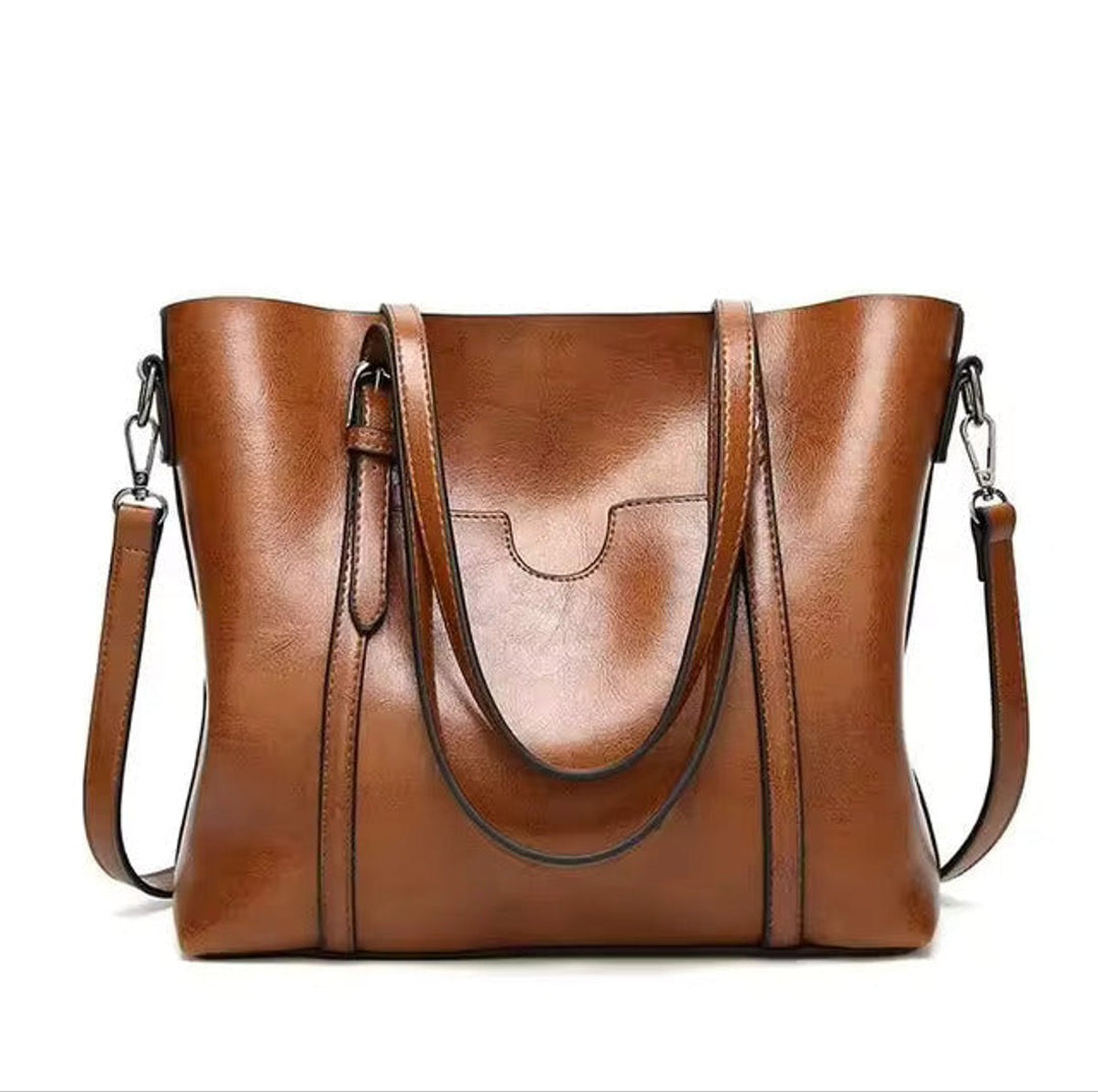 Women's Large Oil Wax Leather Shoulder Tote Bag - Brown