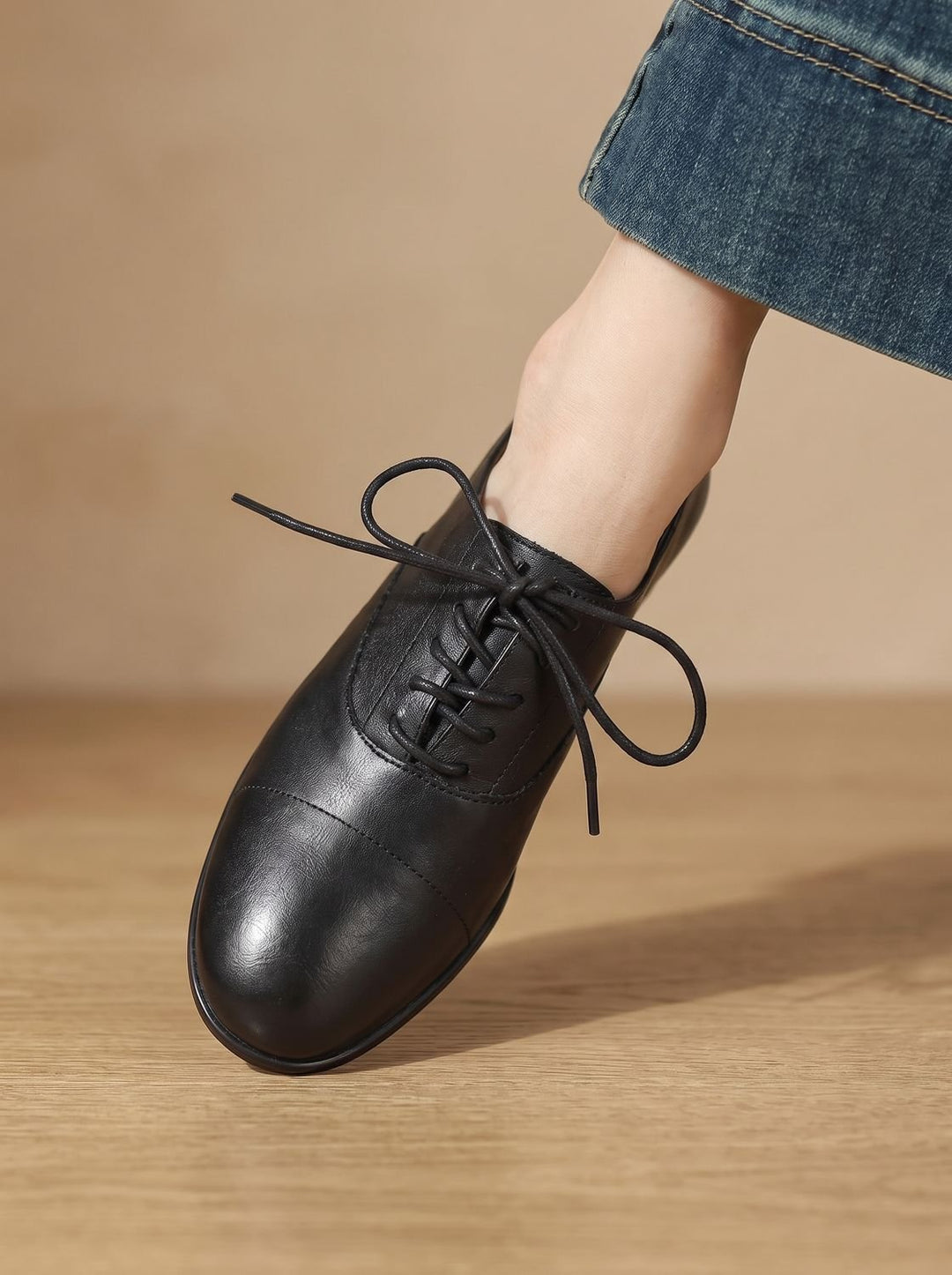 Women's Leather Lace-Up Cap Toe Flat Oxford Shoes