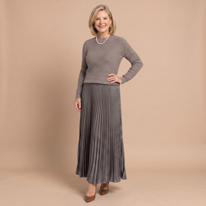 Women's Long Sleeve Ribbed Knit Pleated Midi Dress - Grey