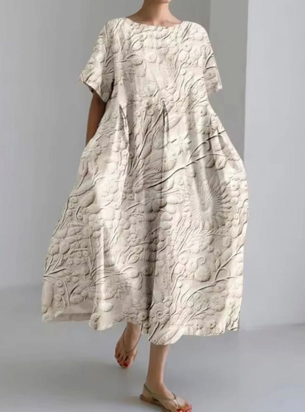 Women's Loose Floral Appliqué Round Neck Maxi Dress - Floral Beige