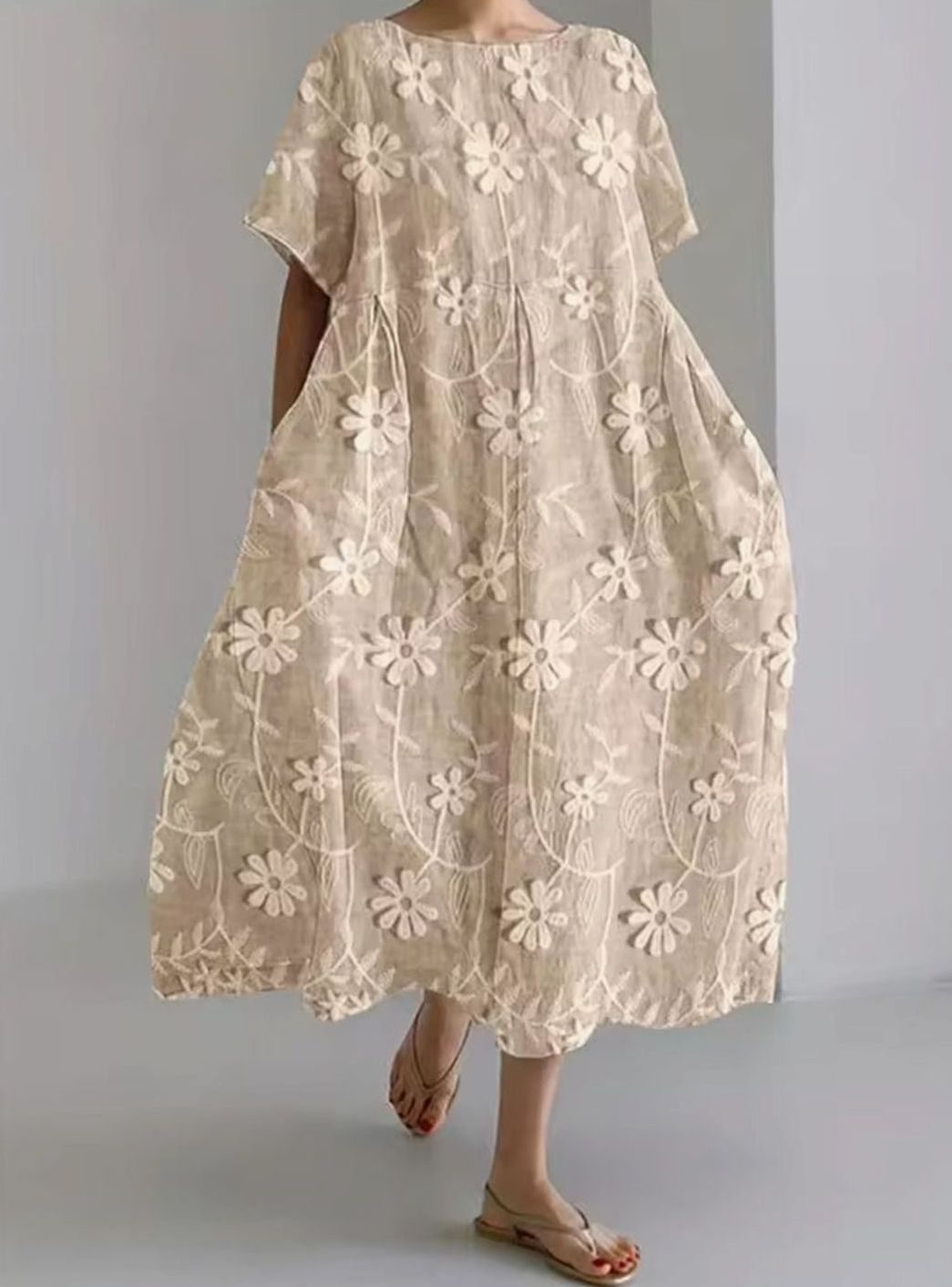 Women's Loose Floral Appliqué Round Neck Maxi Dress - Floral Khaki