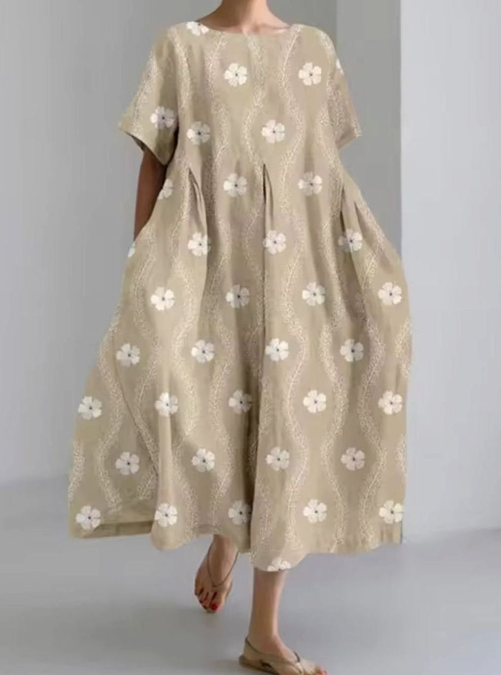 Women's Loose Floral Appliqué Round Neck Maxi Dress - Floral Brown