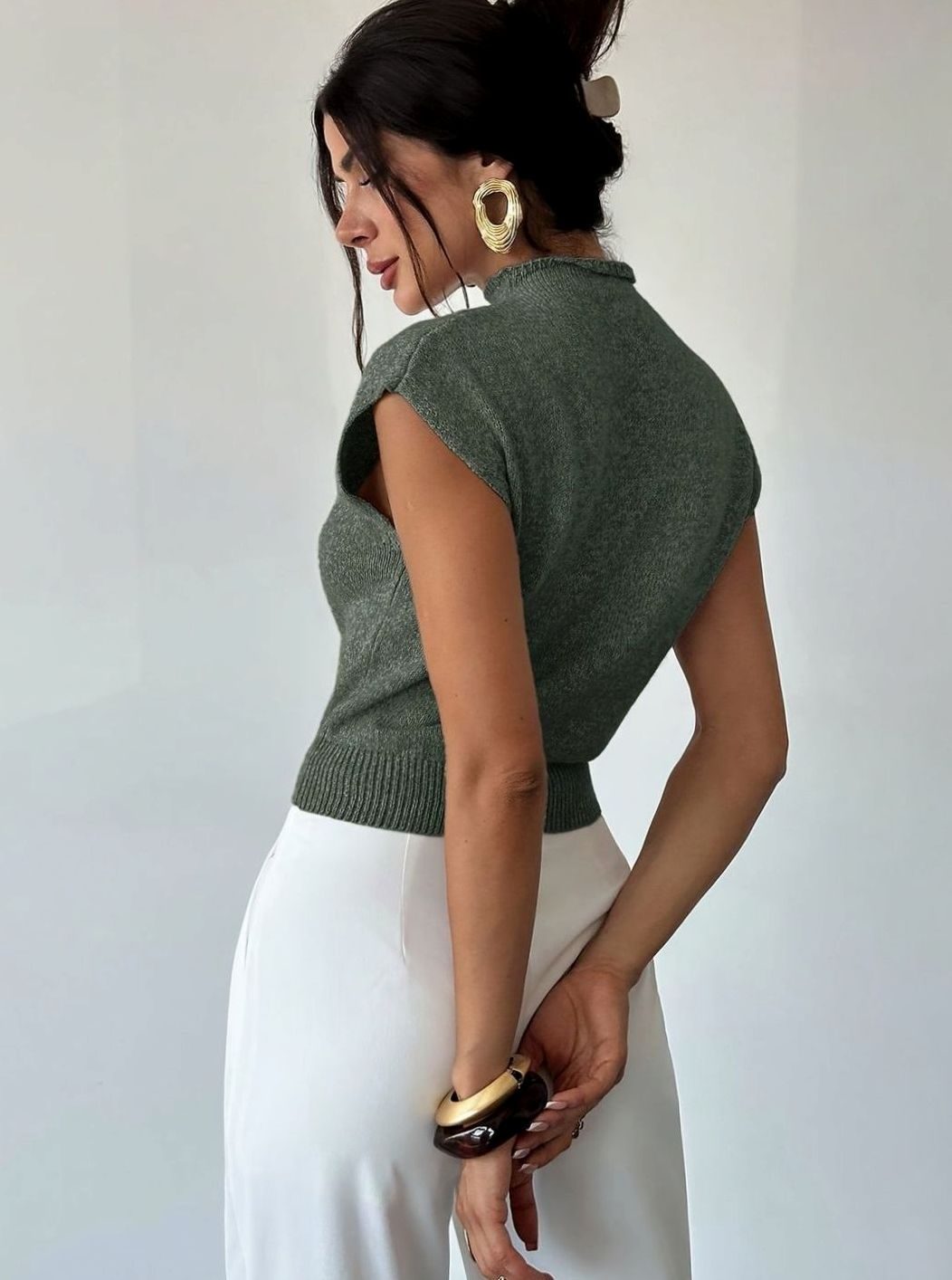 Women's Mock Neck Sleeveless Knit Sweater Vest