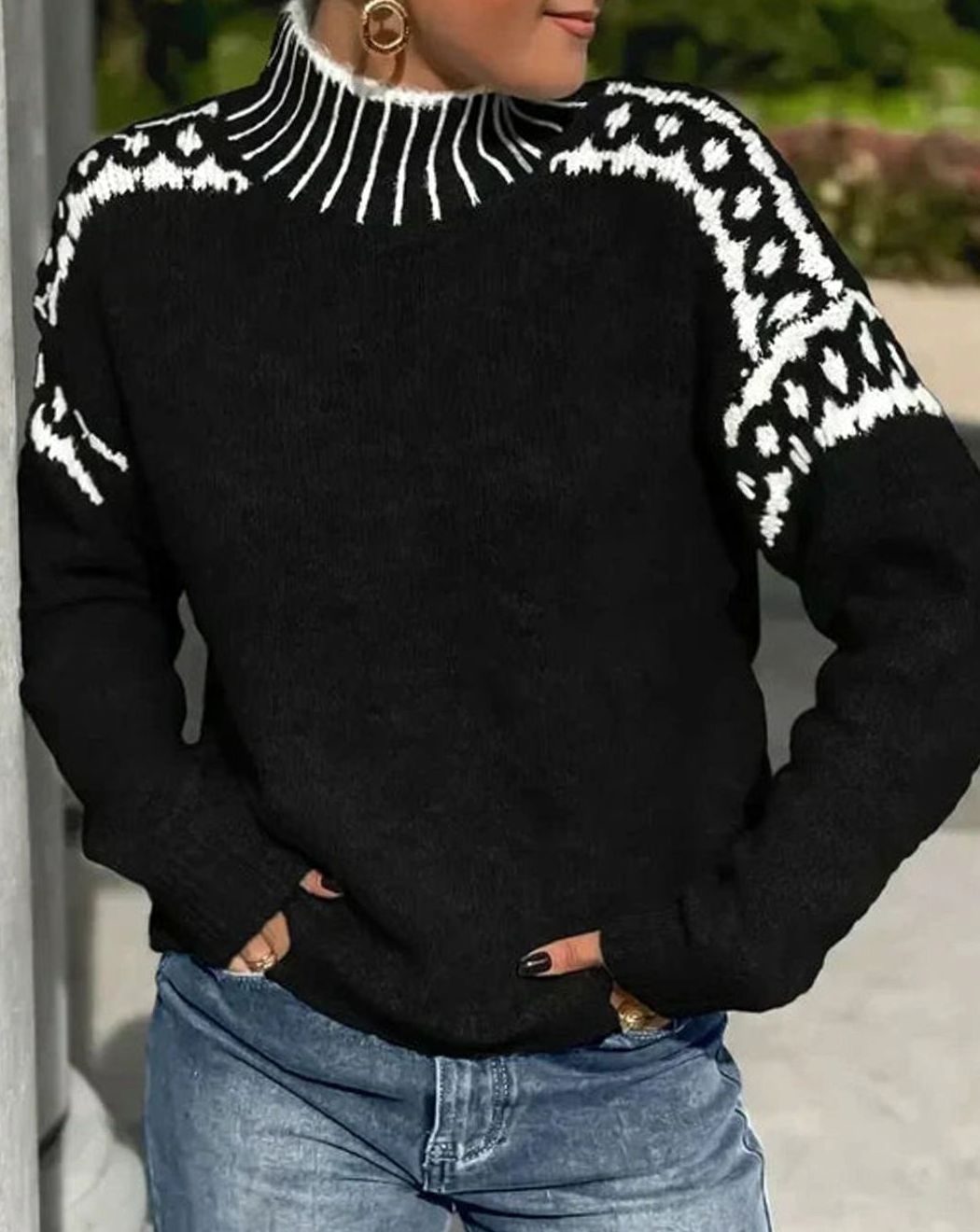 Women's Mock Neck Sweater Leopard Print Yoke Relaxed Knit Pullover - Black