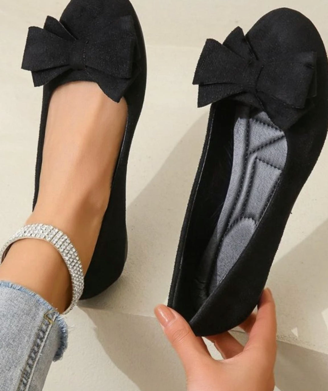 Women's Orthopedic Bow-Detail Slip-On Comfort Shoes - Black