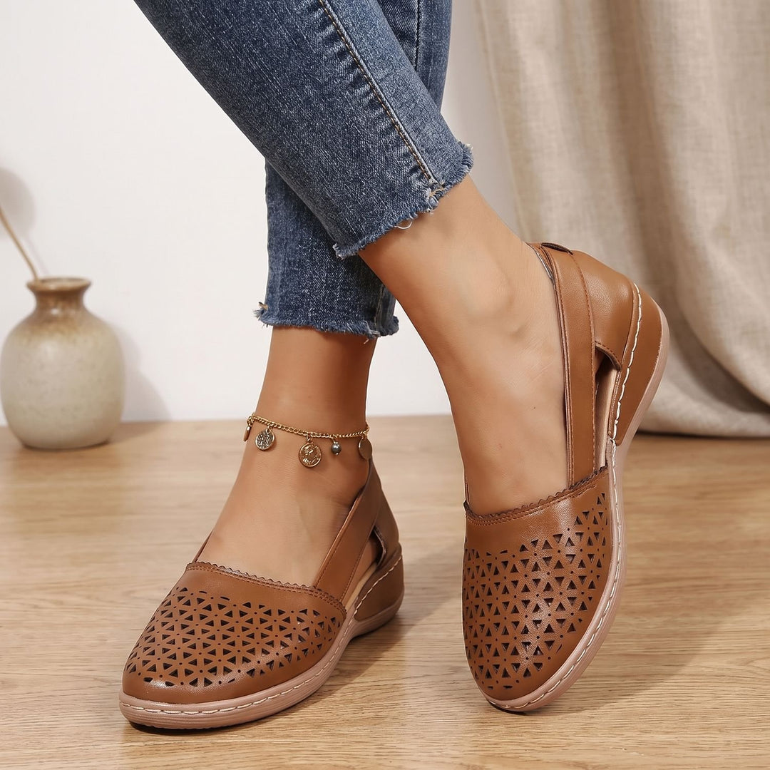 Women's Orthopedic Flats Cutout Slingback Comfort Walking Shoes - Brown