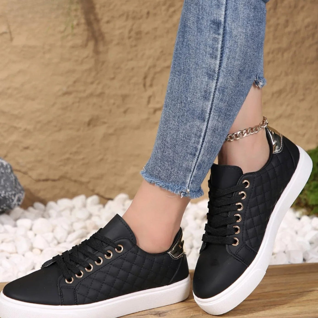 Women's Orthopedic Shoes Quilted Leather Lace-Up Platform Sneakers - Black