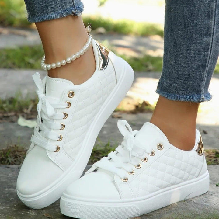 Women's Orthopedic Shoes Quilted Leather Lace-Up Platform Sneakers