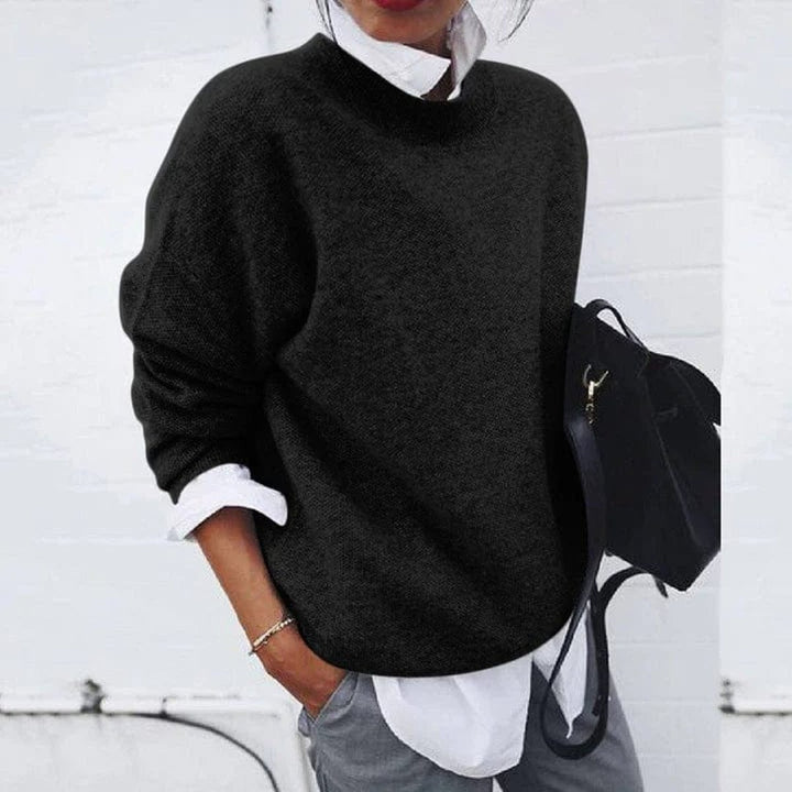 Women's Oversized Crew-Neck Soft Knit Sweater - Black