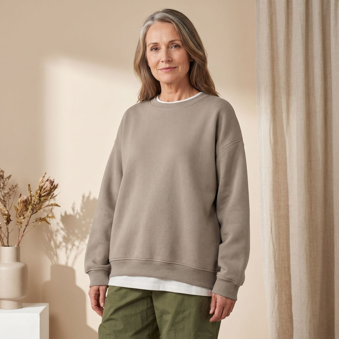 Women's Oversized Crewneck Pullover Sweatshirt - Light Grey