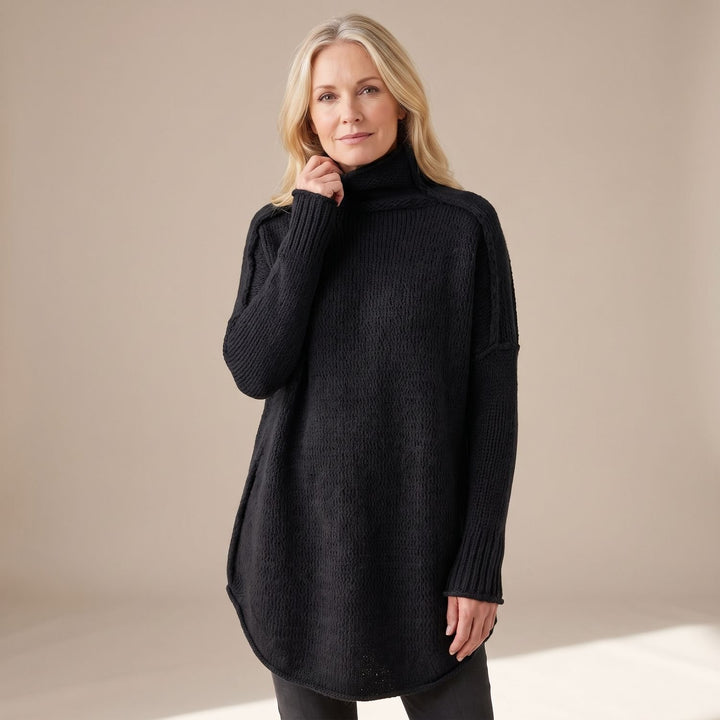 Women's Oversized Long Knitted Turtleneck Sweater - Black