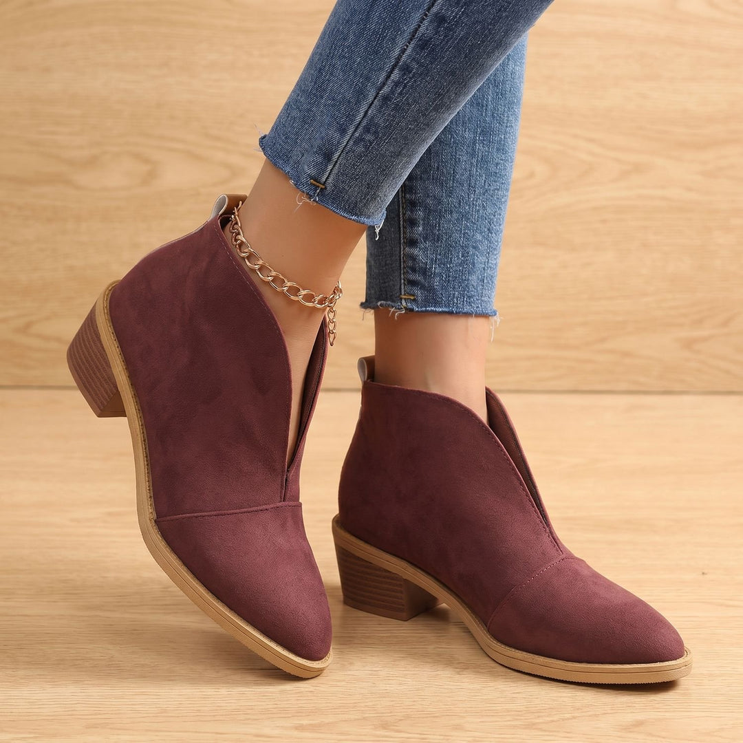 Women's Pointed-Toe Block-Heel V-Cut Ankle Boots - Burgundy