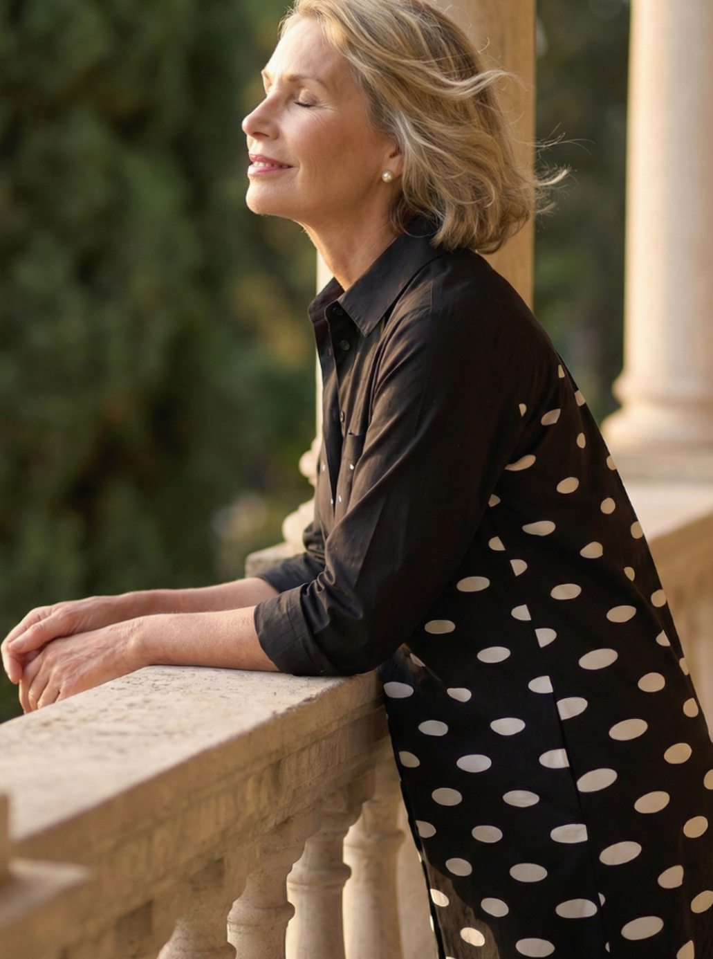 Women's Polka Dot Collared Knee-Length Shirt Dress