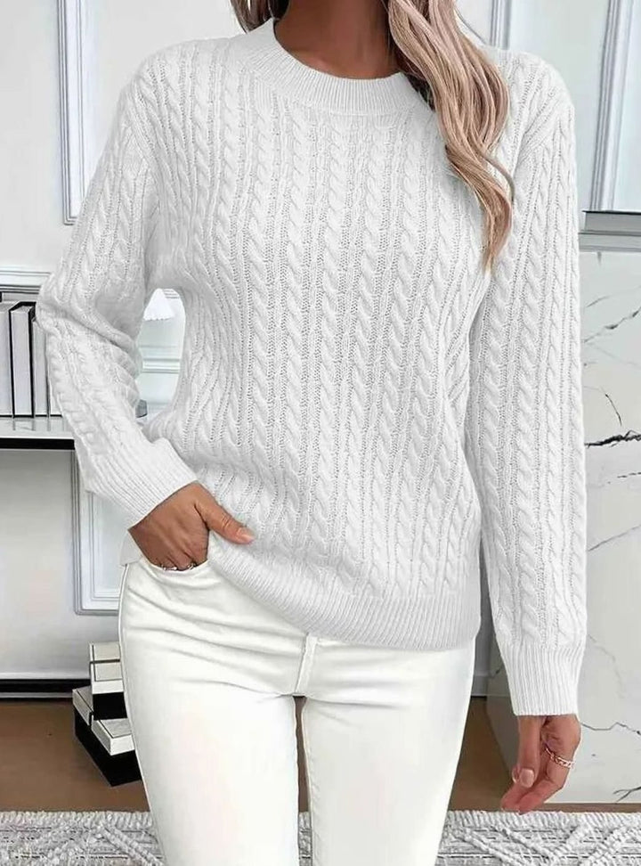 Women's Relaxed Cable Knit Sweater Round Neckline Long Sleeve - White