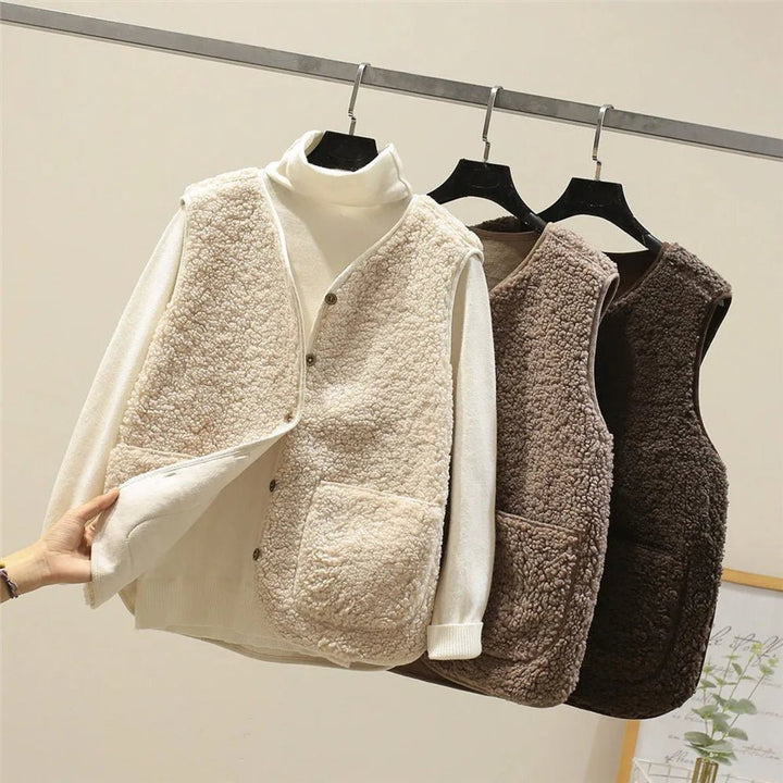 Women's Sherpa Fleece Puffer Vest Button-Front Sleeveless Jacket