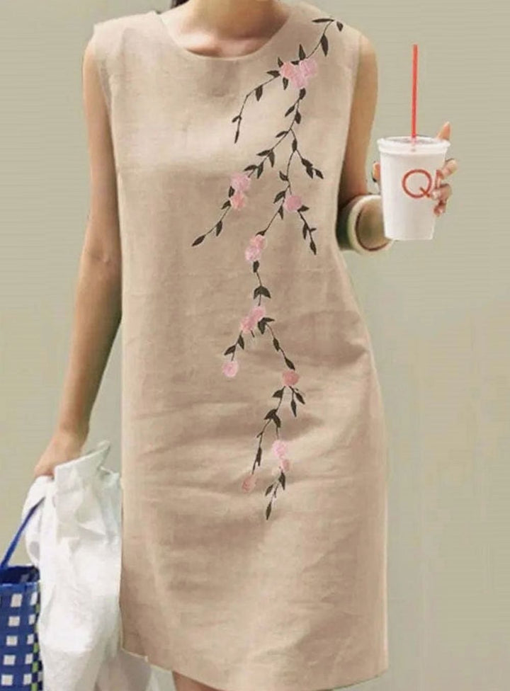 Women's Sleeveless Floral Embroidered Cotton Shift Dress