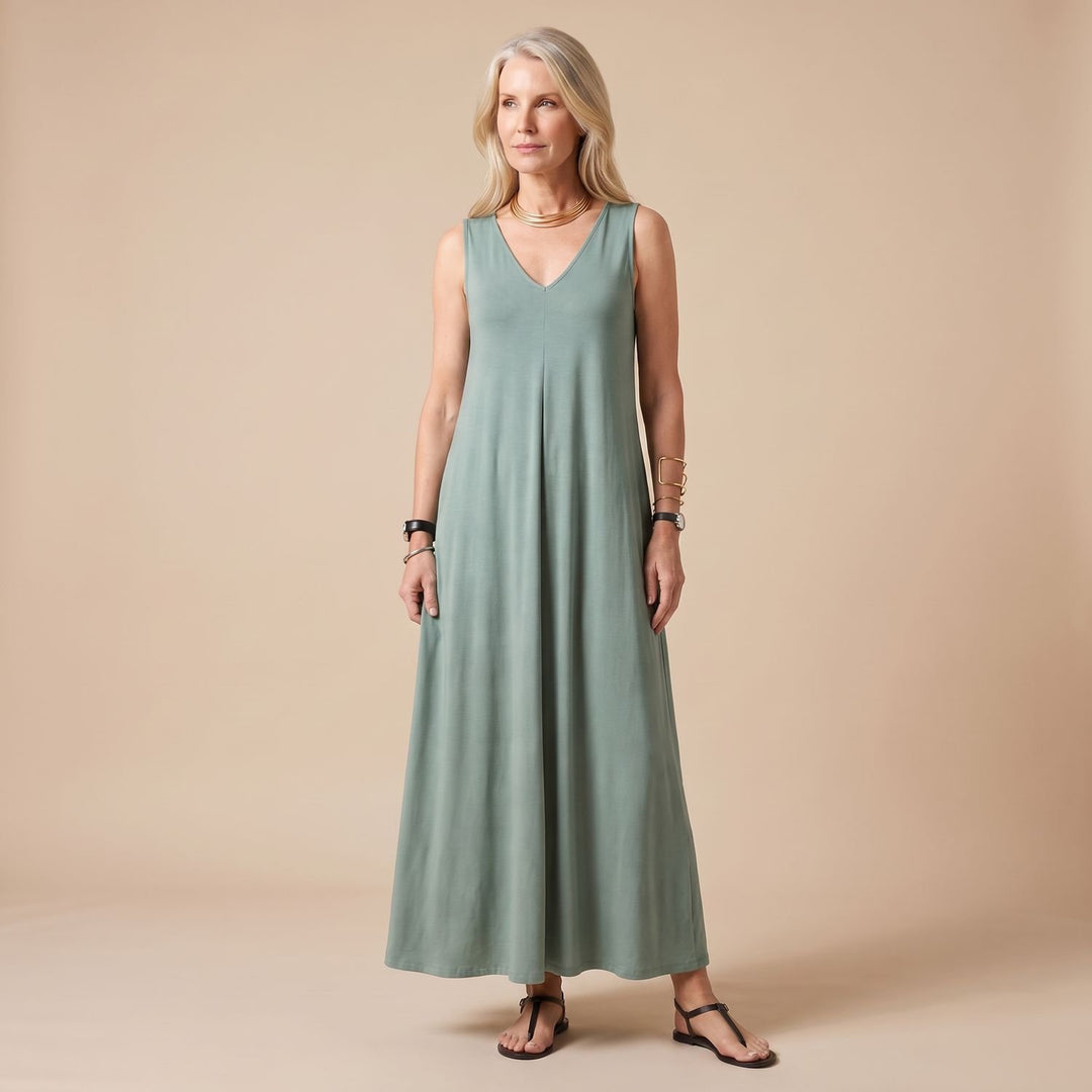 Women's Sleeveless V-Neck Flowy Maxi Dress