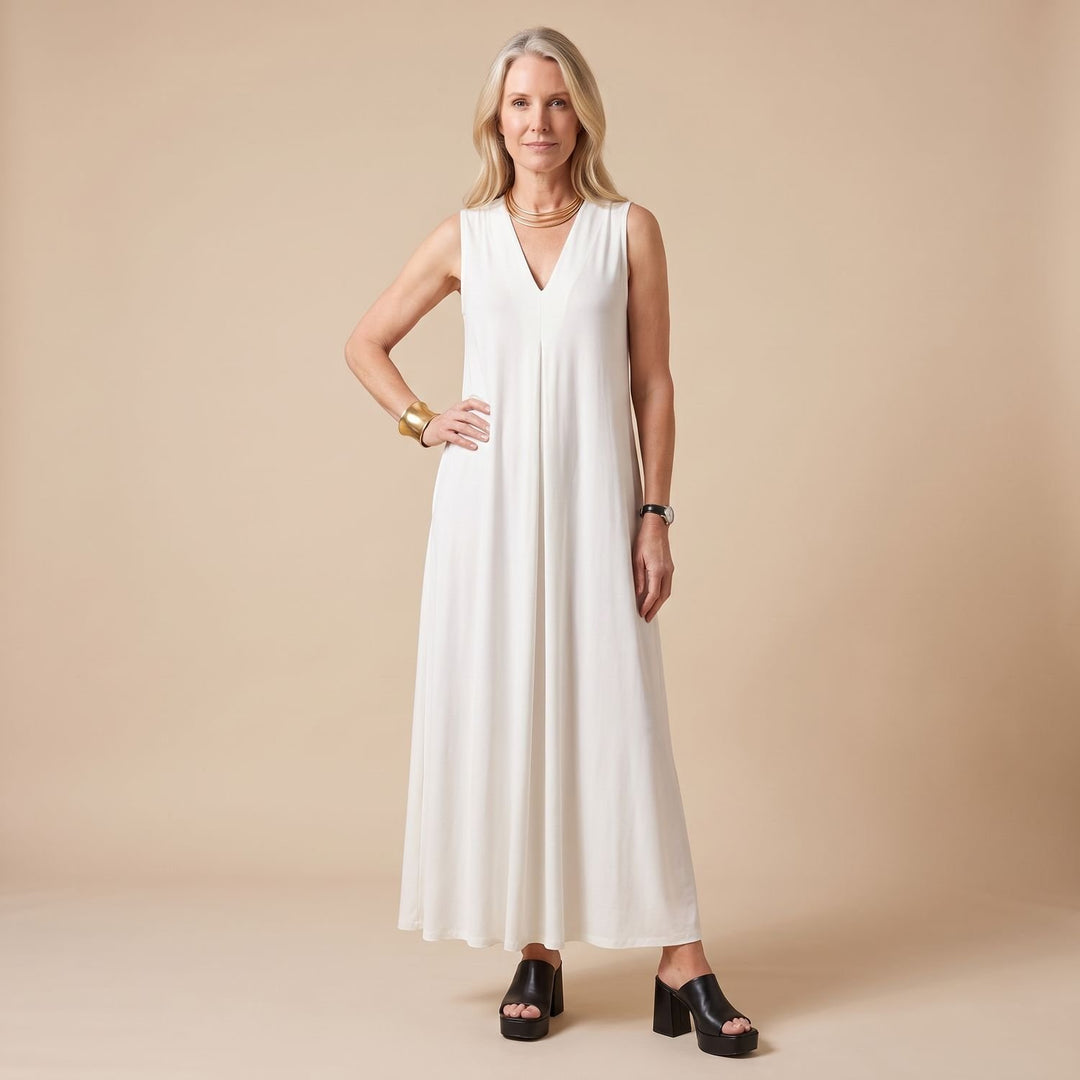 Women's Sleeveless V-Neck Flowy Maxi Dress - White