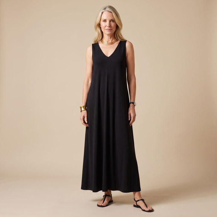 Women's Sleeveless V-Neck Flowy Maxi Dress - Black