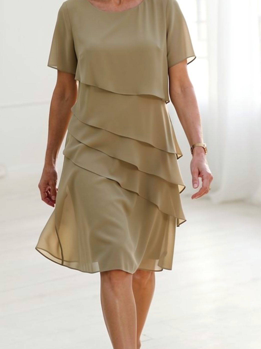 Women's Tiered Chiffon Ruffle Midi Dress Short Sleeve - Khaki