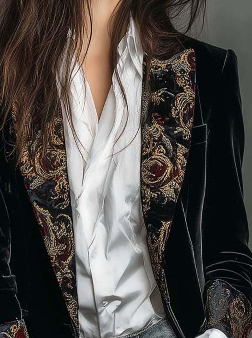 Women's Velvet Baroque Embroidered Slim-Fit Long Blazer